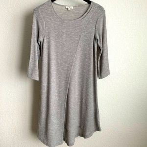 Gray umgee dress in size small